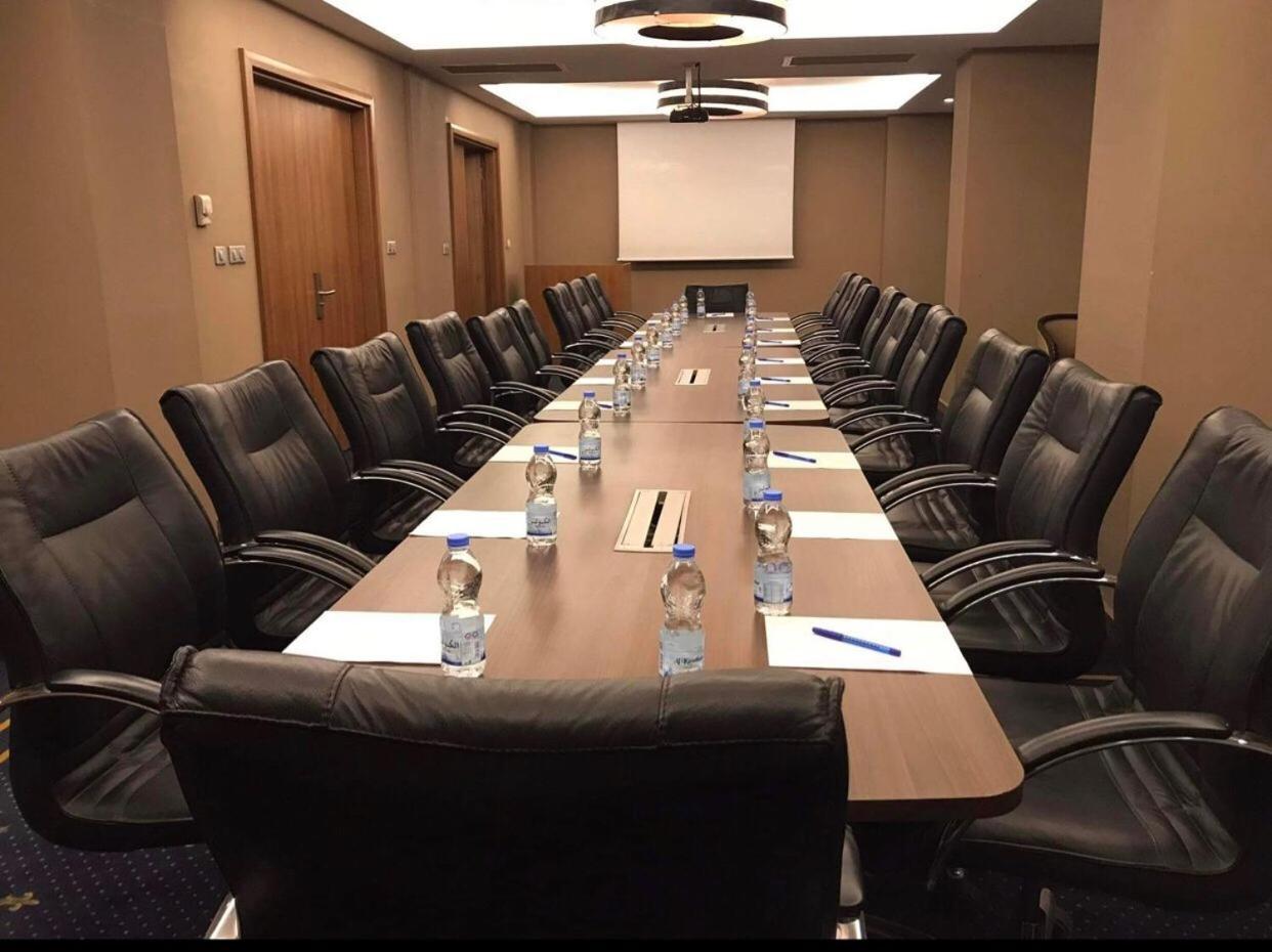 Karbala Rayhaan Hotel & Suites Ngoại thất bức ảnh